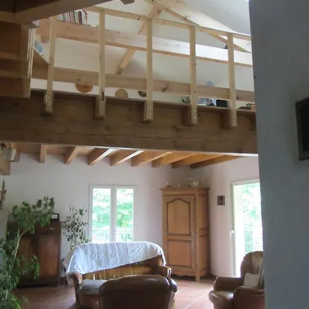 Les Cimes 3* Saint-Pierre-de-Riviere