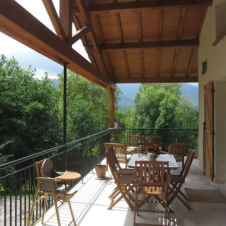 Les Cimes Saint-Pierre-de-Riviere